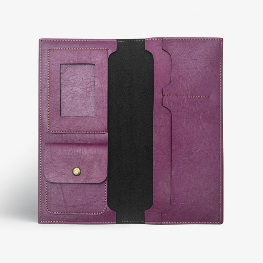 Passport organizer Lavender